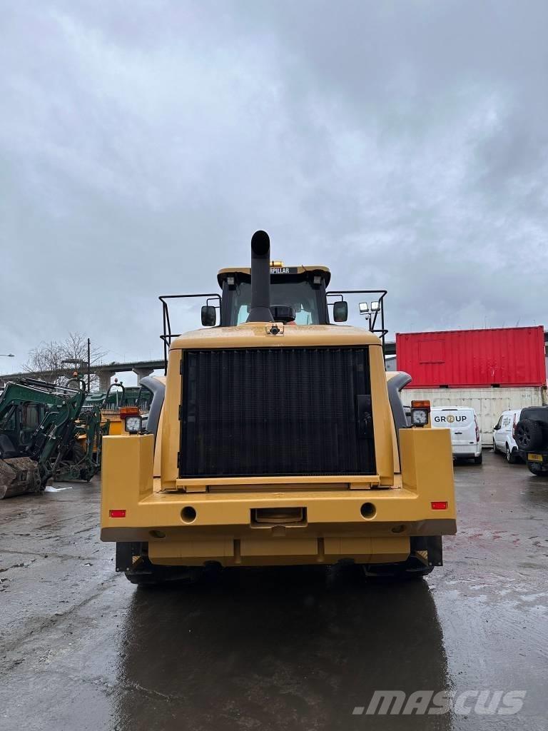 CAT 980H Incarcator pe pneuri