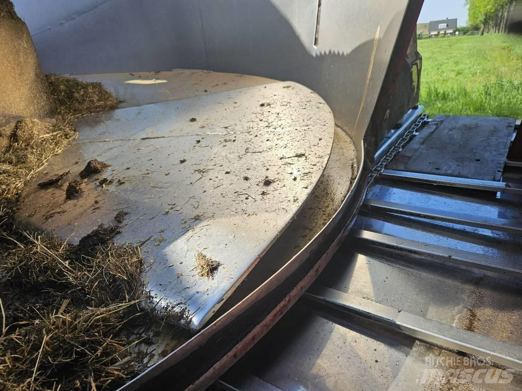 AGM Feedstar 170 Hranire animale