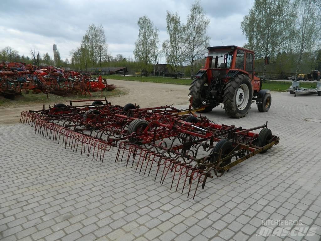 Lilla Harrie 670 Cultivatoare