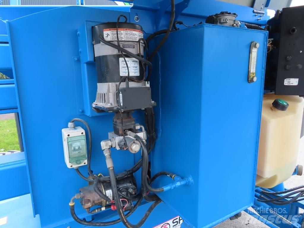 Genie Z 45/25 J Nacele cu brat articulat