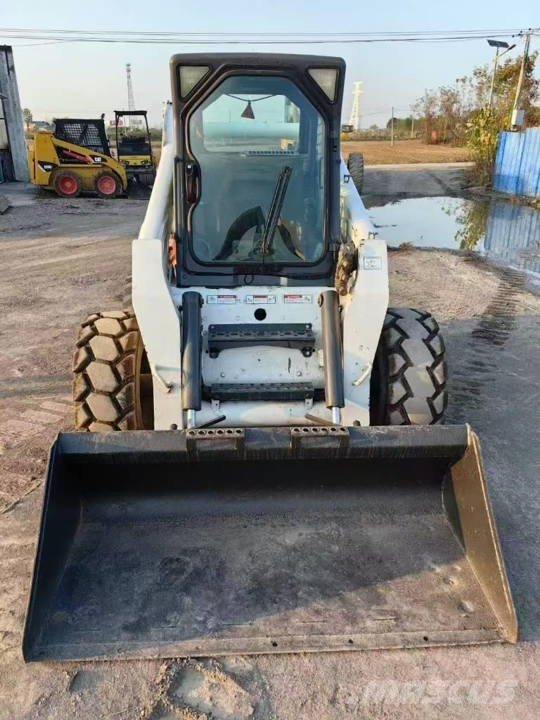 Bobcat S 300 Mini incarcator