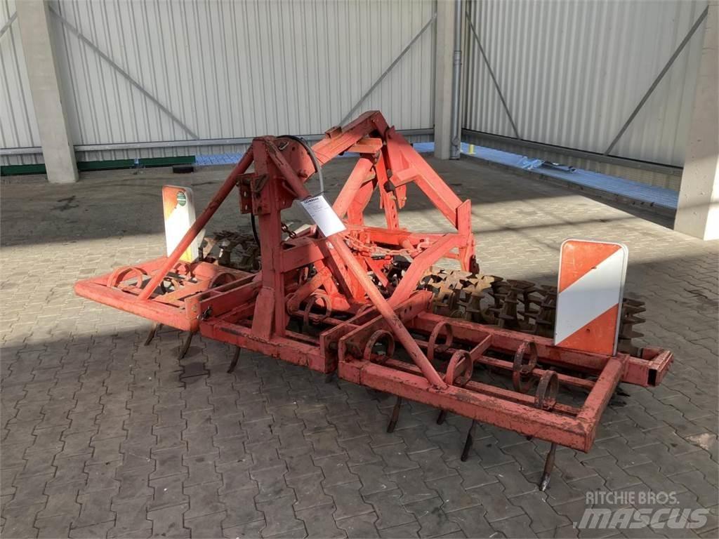  UNBEKANNT SBK 300 Cultivatoare