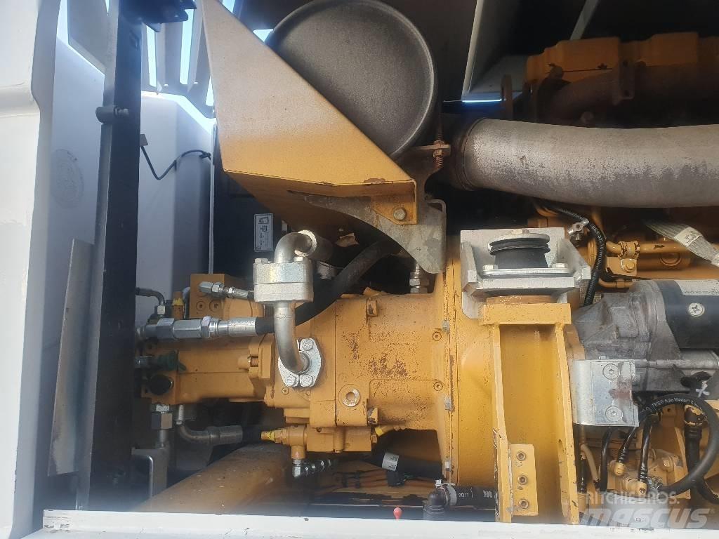 CAT M 316 D Excavatoare cu roti