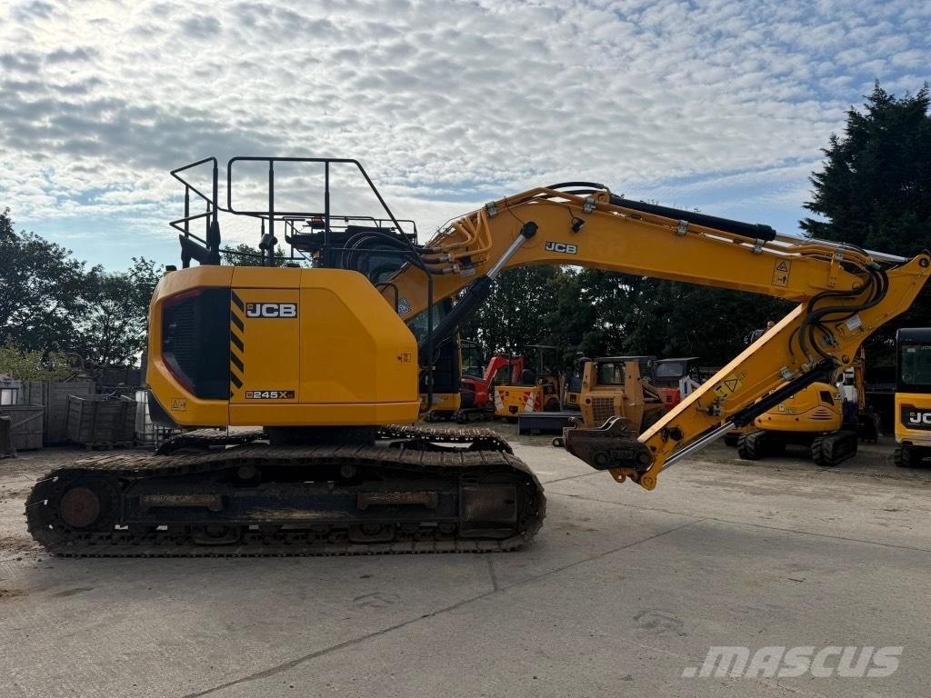 JCB 245 XLR Excavatoare pe șenile
