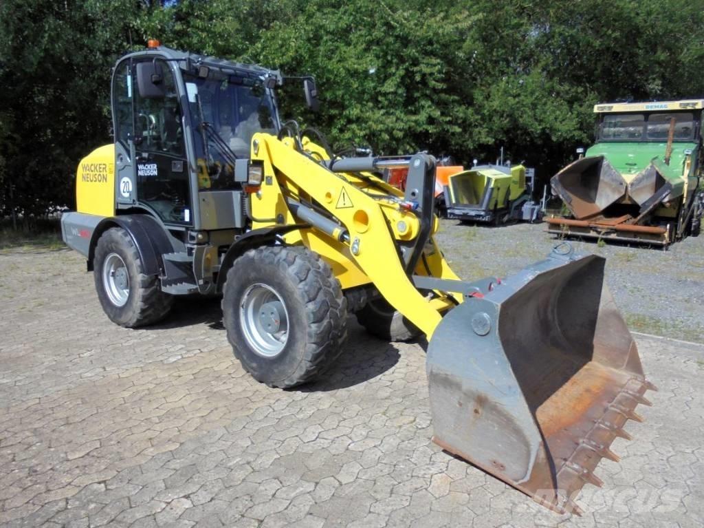 Wacker WL 60 Incarcator pe pneuri