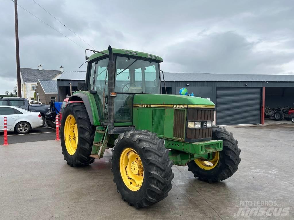 John Deere 6600 Tractoare