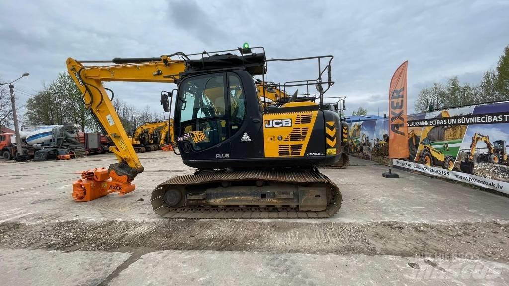 JCB JS 145 LC Excavatoare pe șenile
