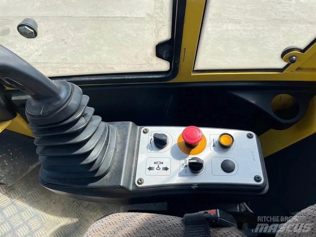 Bomag BW213 DH-4 Compactoare monocilindrice