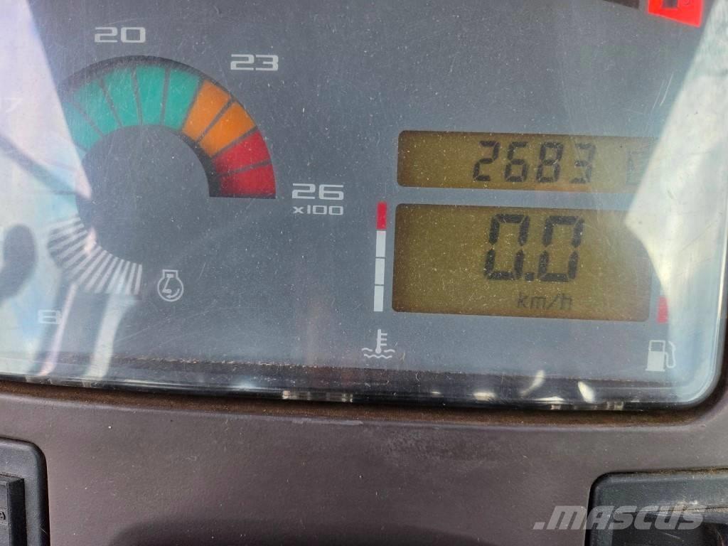 Renault Ares 710 RZ Tractoare