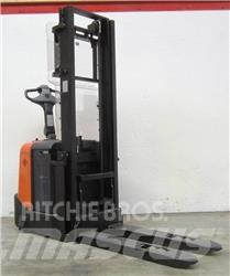 BT SPE 200 Transpaleta manuala