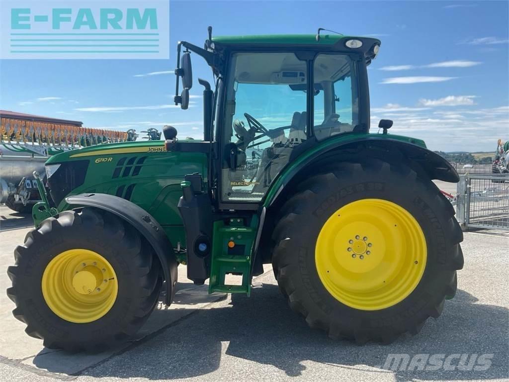 John Deere 6110R Tractoare