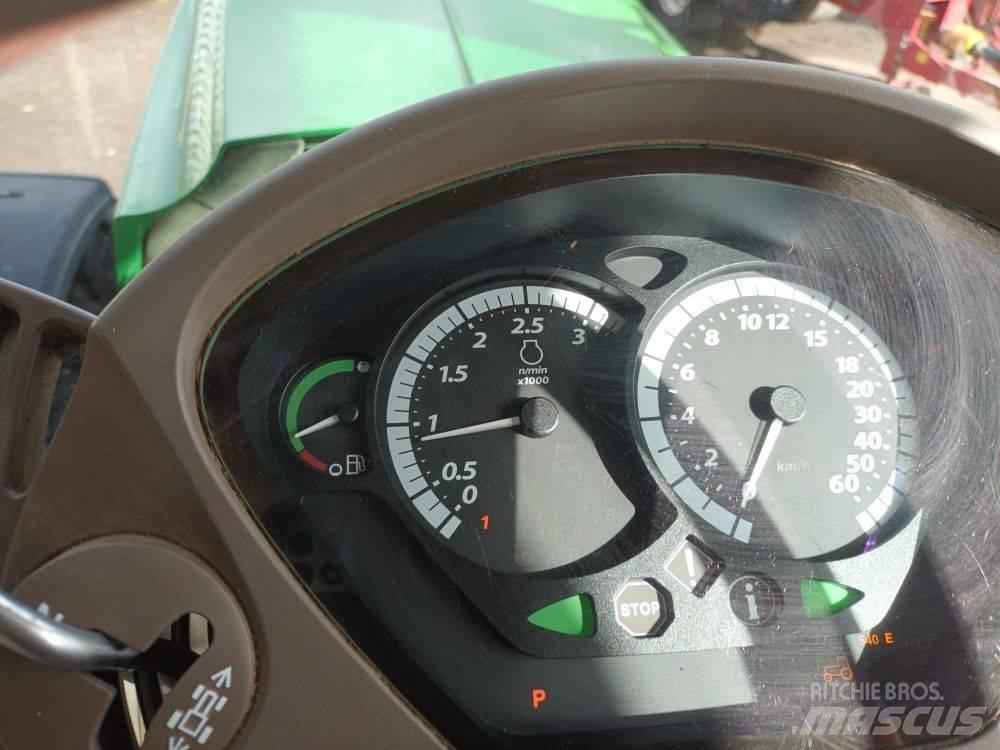 John Deere 6130 R Tractoare