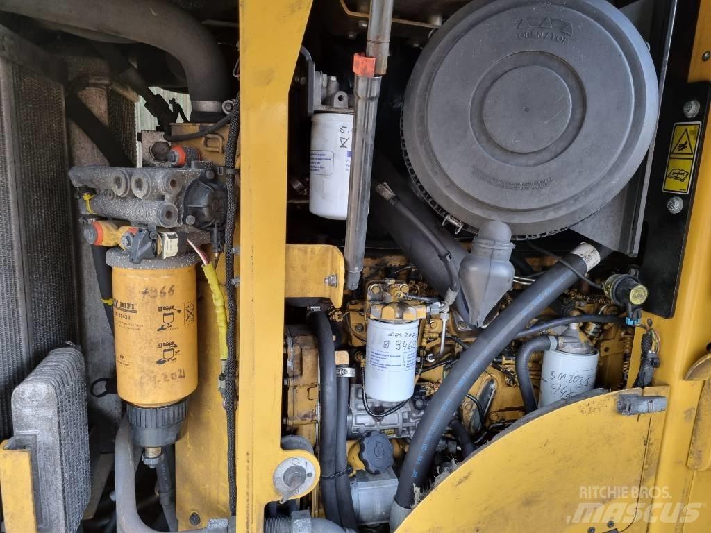 CAT 930 H Incarcator pe pneuri