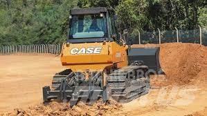 CASE 1650 L Buldozere pe senile