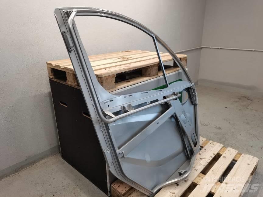 Manitou MLT 733 door Cabine si interior