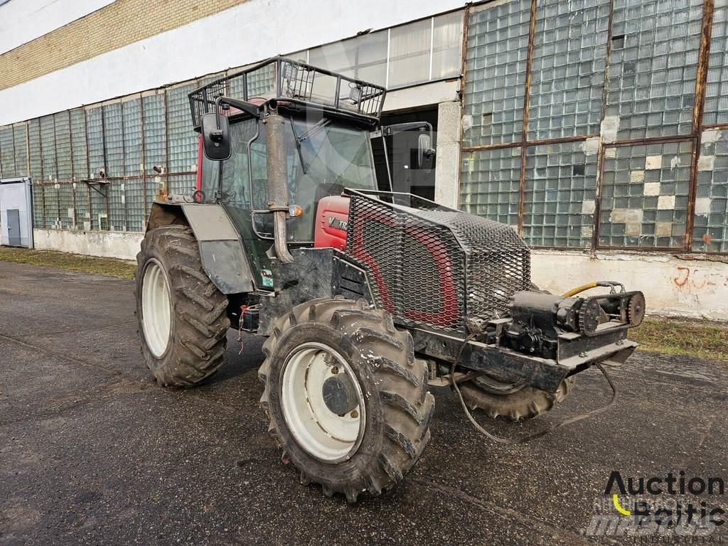 Valtra A 93H Tractoare