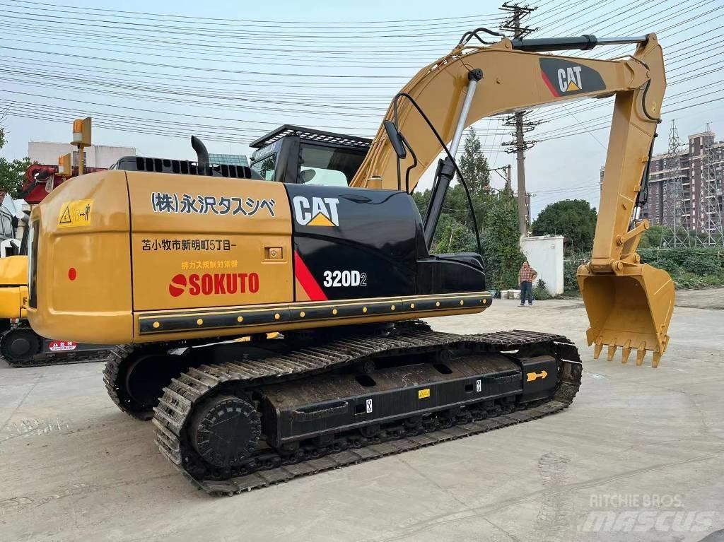 CAT 320 D Excavatoare pe șenile
