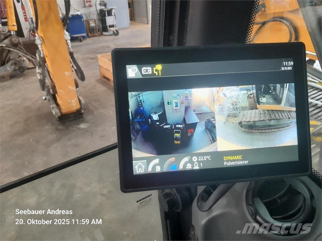 Liebherr R922 Excavatoare pe șenile
