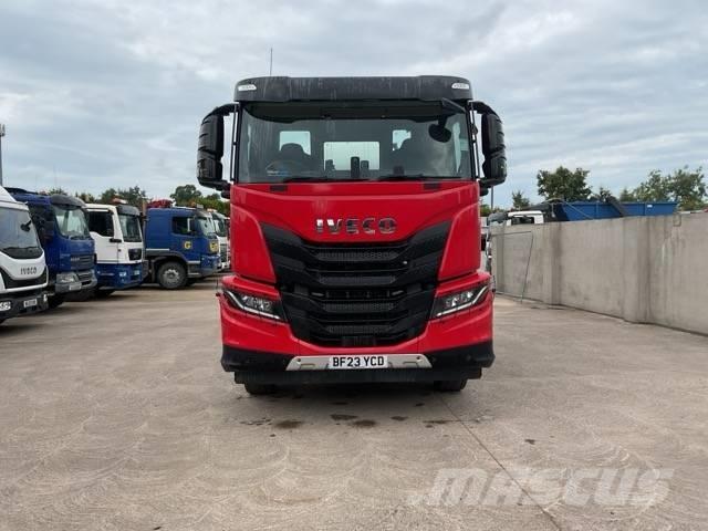 Iveco X-Way 420 Betoniera