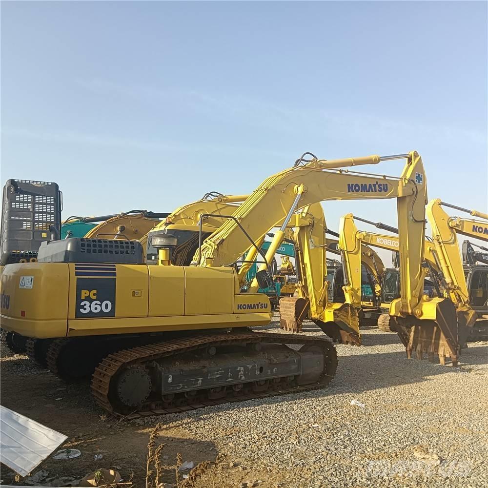 Komatsu PC360-7 Excavatoare pe șenile
