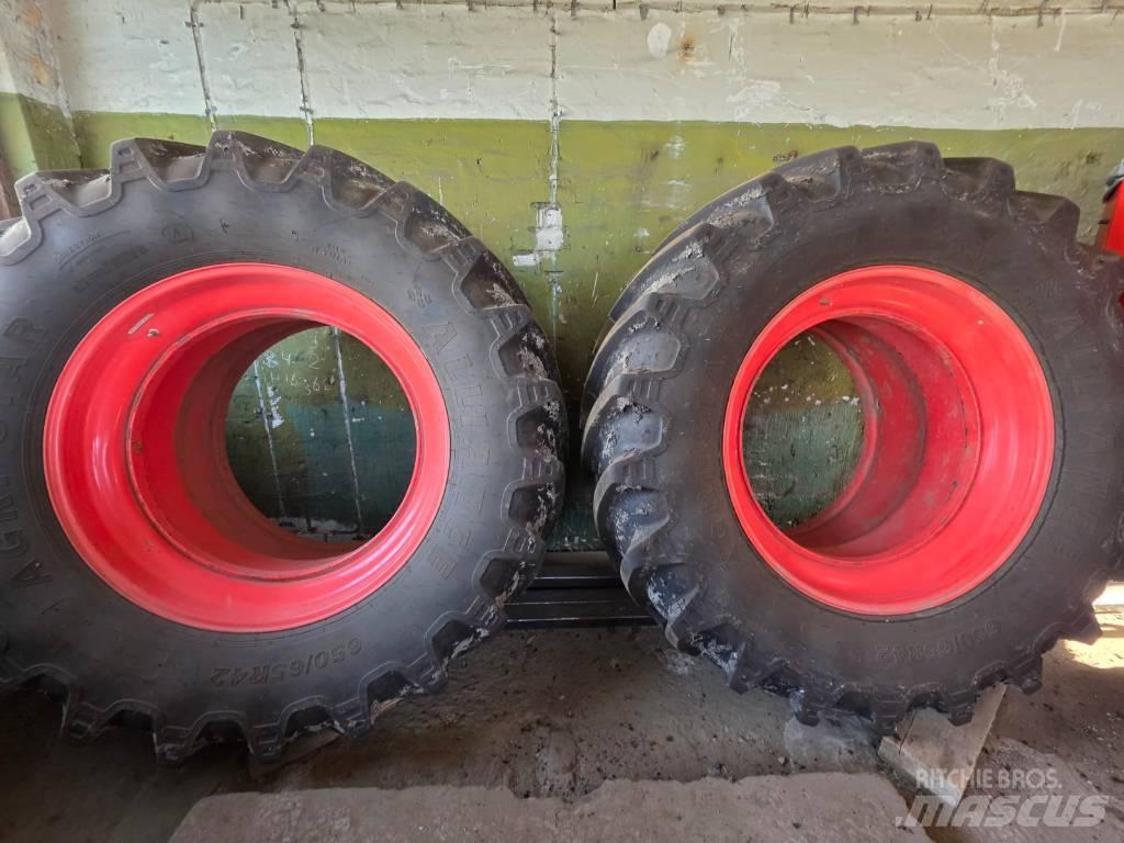 CLAAS Axion 850 Tractoare