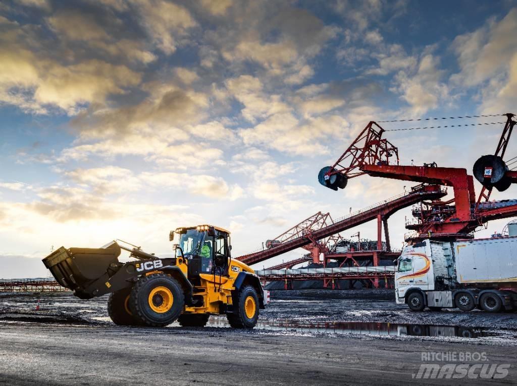 JCB 457 Incarcator pe pneuri