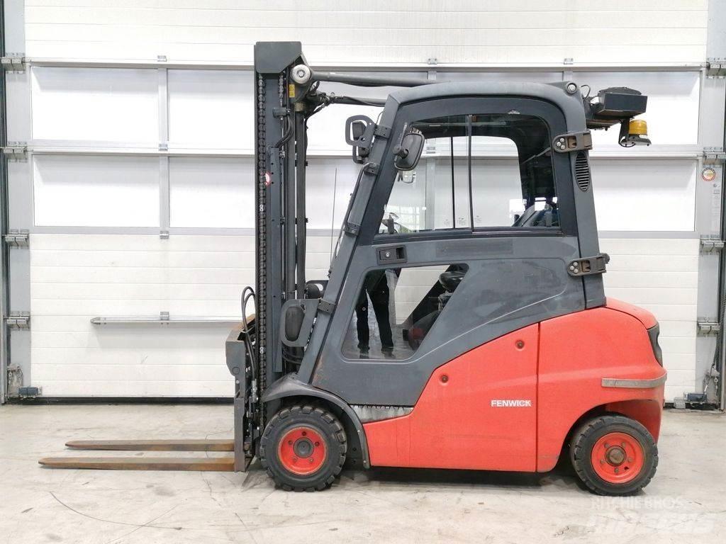 Linde H20D-01 Stivuitor diesel