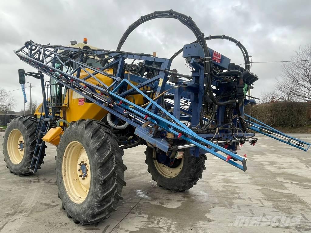 Caruelle 2500L Pulverizatoare autopropulsate