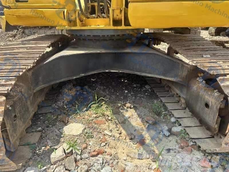 Komatsu PC220-7 Excavatoare pe șenile
