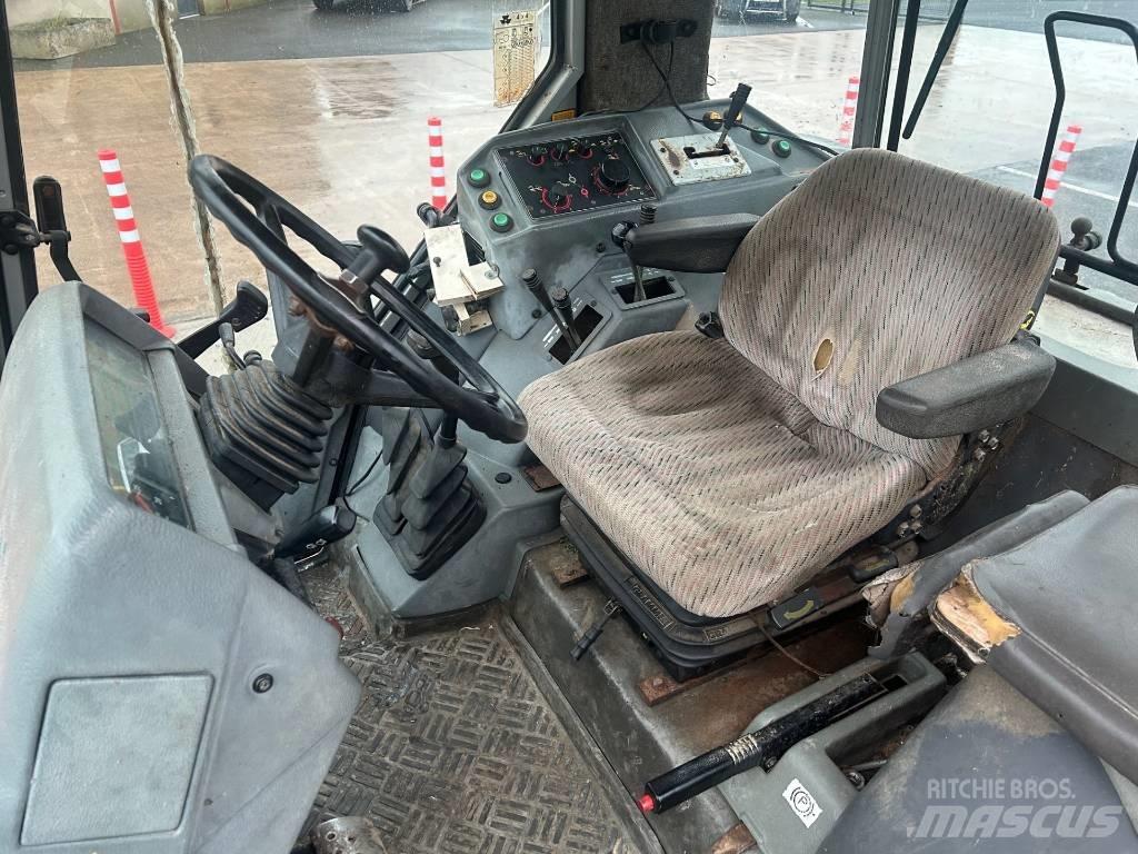 Massey Ferguson 3080 Tractoare