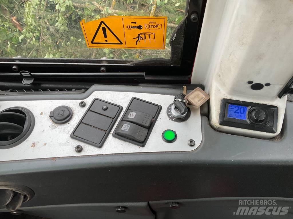 Komatsu 845 Transportoare