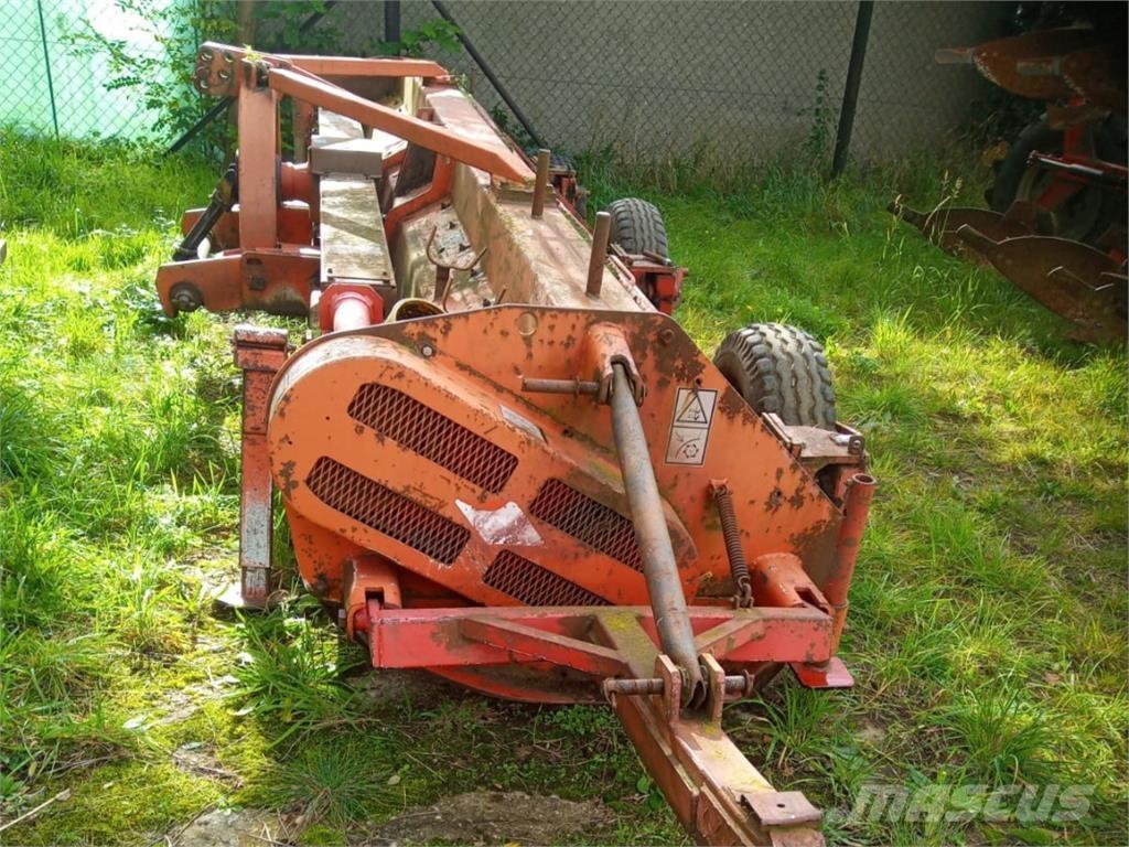 Kuhn NK 4801 Utilaje întreţinere terenuri - Altele