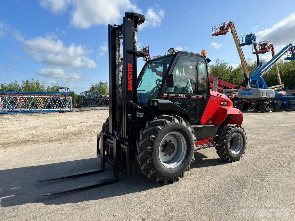 Manitou M 30.4 Masini de teren dificil