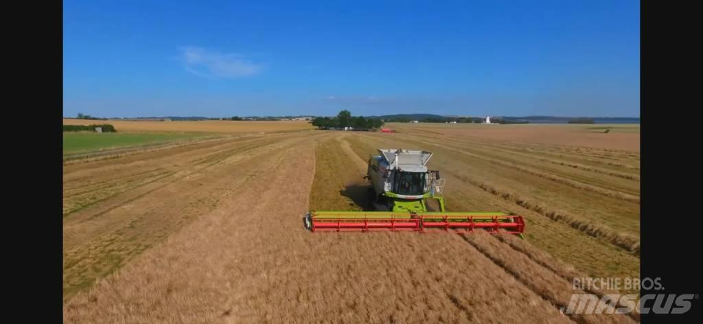 CLAAS Lexion 780 TT Combine de secerat