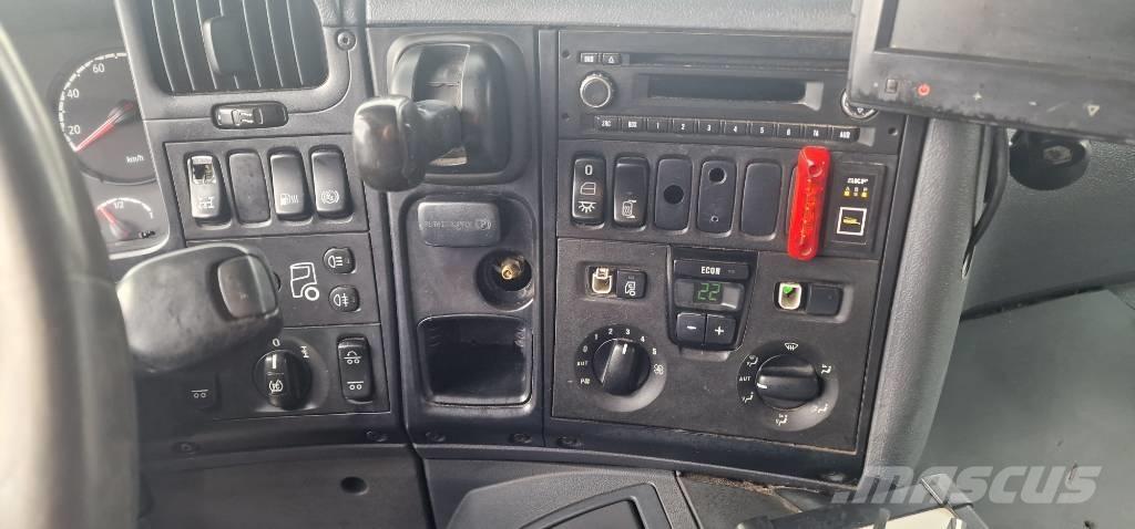 Scania P360 Camion de deseuri