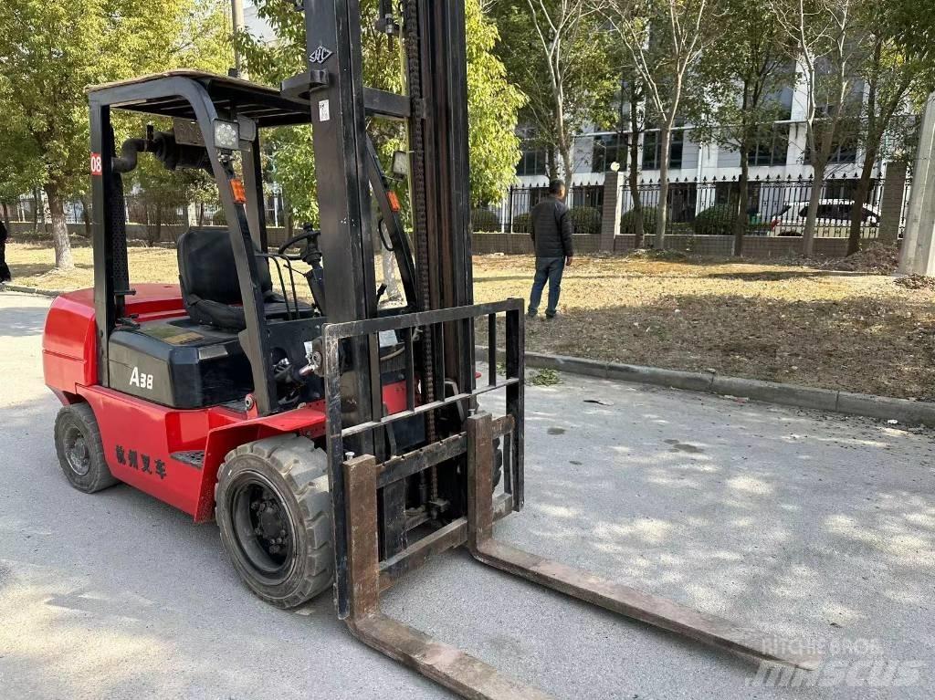 Hangcha A38 Stivuitor diesel