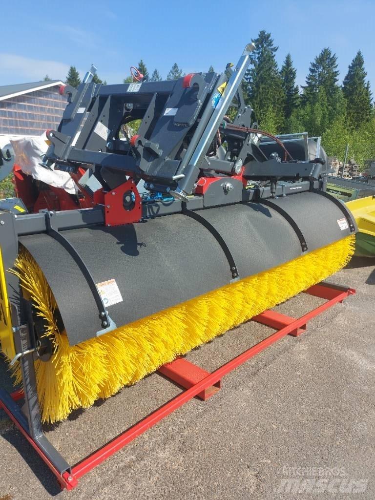 Vama 3000 Utilaje întreţinere terenuri - Altele
