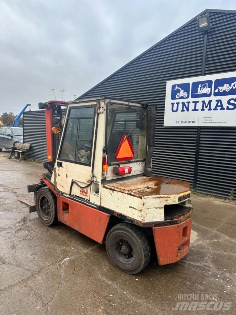Nissan FD30 Stivuitor diesel