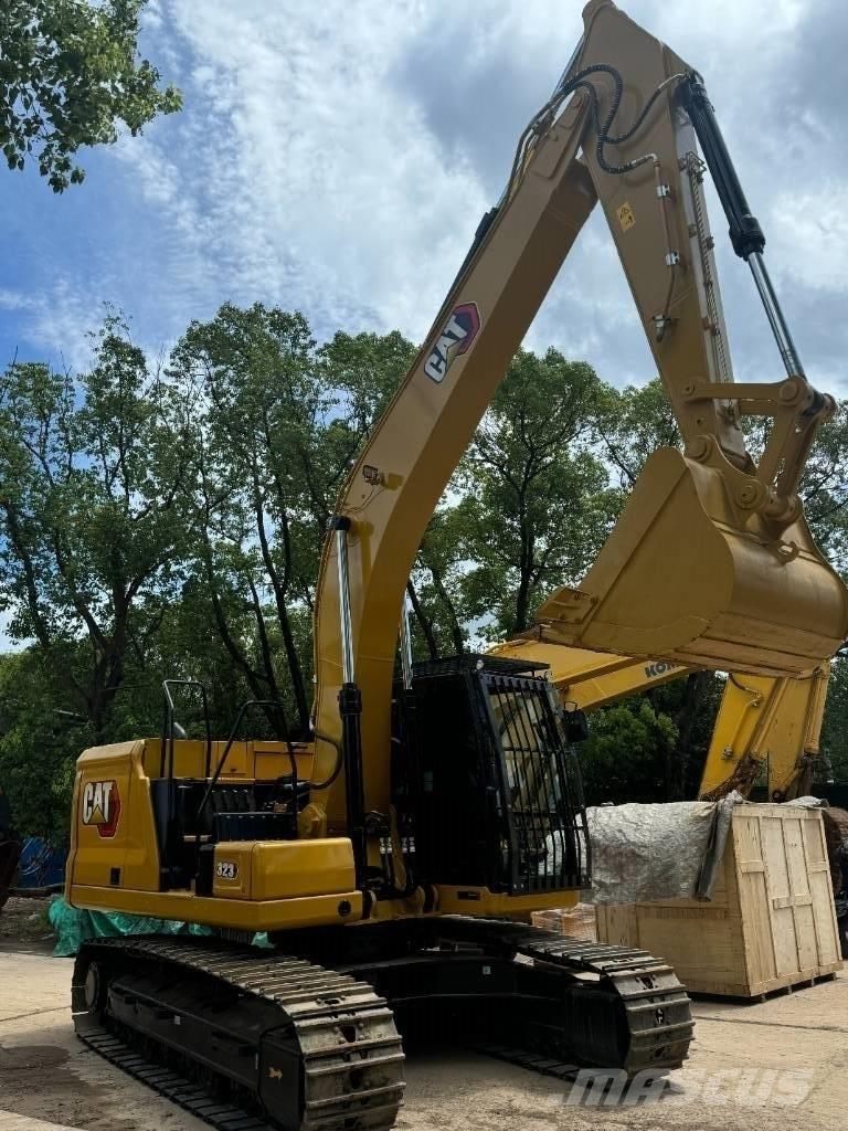 CAT 323 Excavatoare 7t - 12t