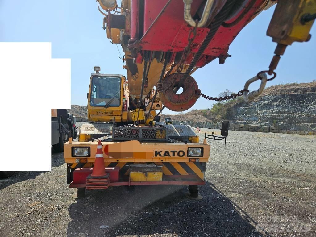 Kato SS 500 Macara teren accidentat