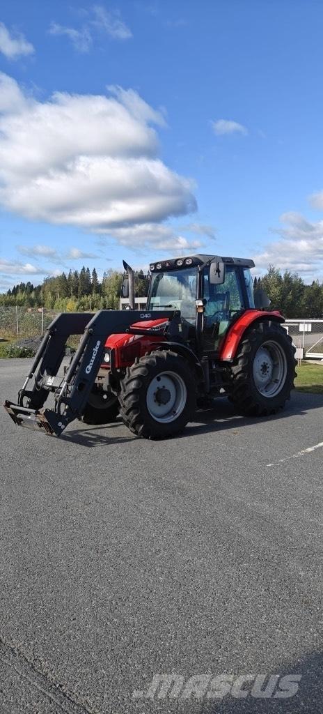 Massey Ferguson 5455 Tractoare