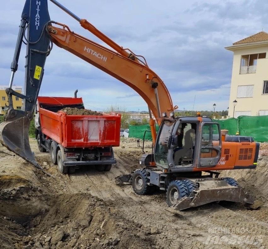 Hitachi ZX 210 W Excavatoare cu roti
