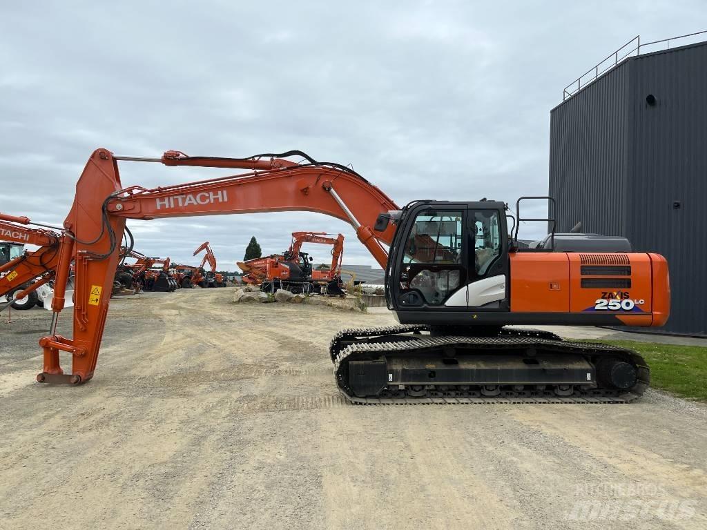 Hitachi ZX250LC-6 Excavatoare pe șenile
