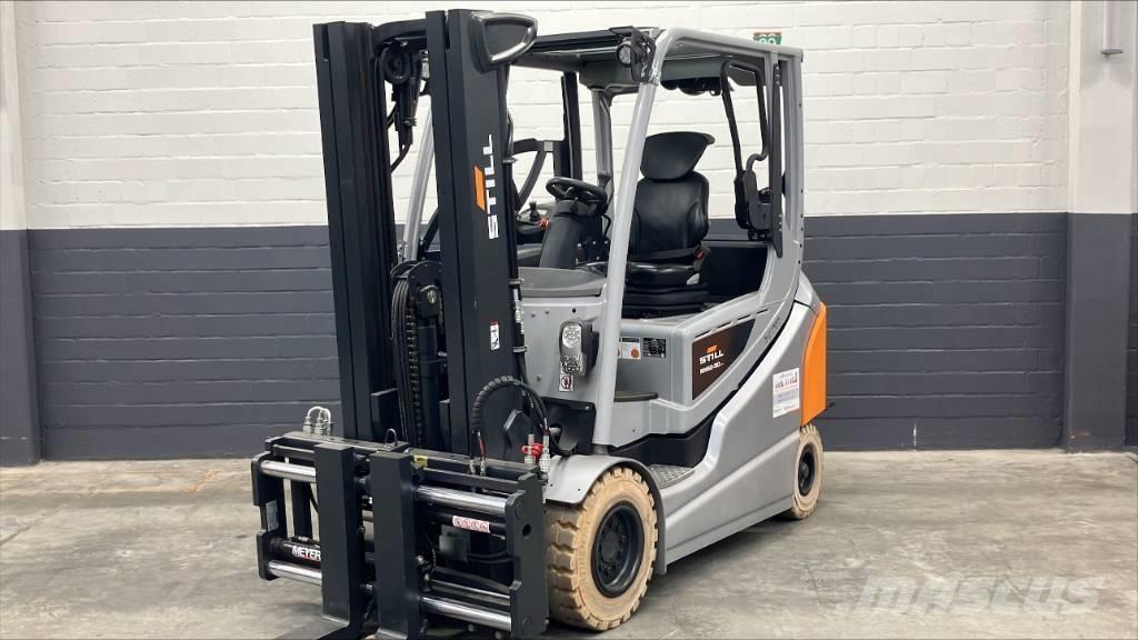 Still RX 60-30 Stivuitor electric