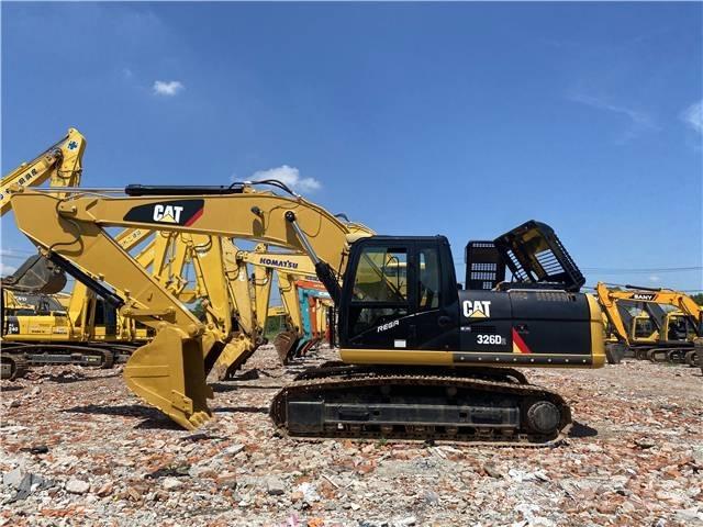 CAT 326D2 Excavatoare pe șenile
