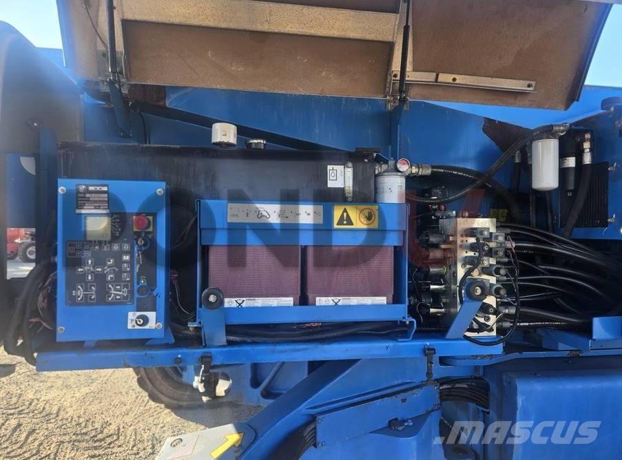 Genie Z 135 Nacele cu brat articulat