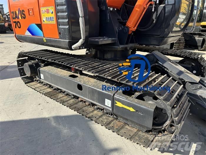 Hitachi ZX70 Excavatoare pe șenile
