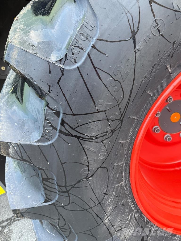 CLAAS Avero 240 Combine de secerat