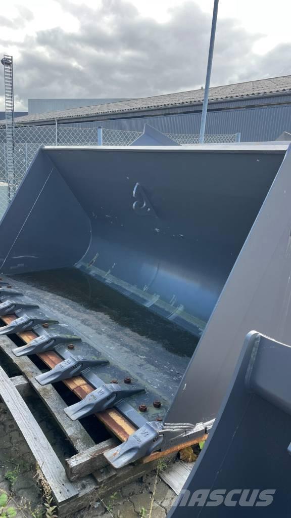  KST Skovl/Bucket Pistoane