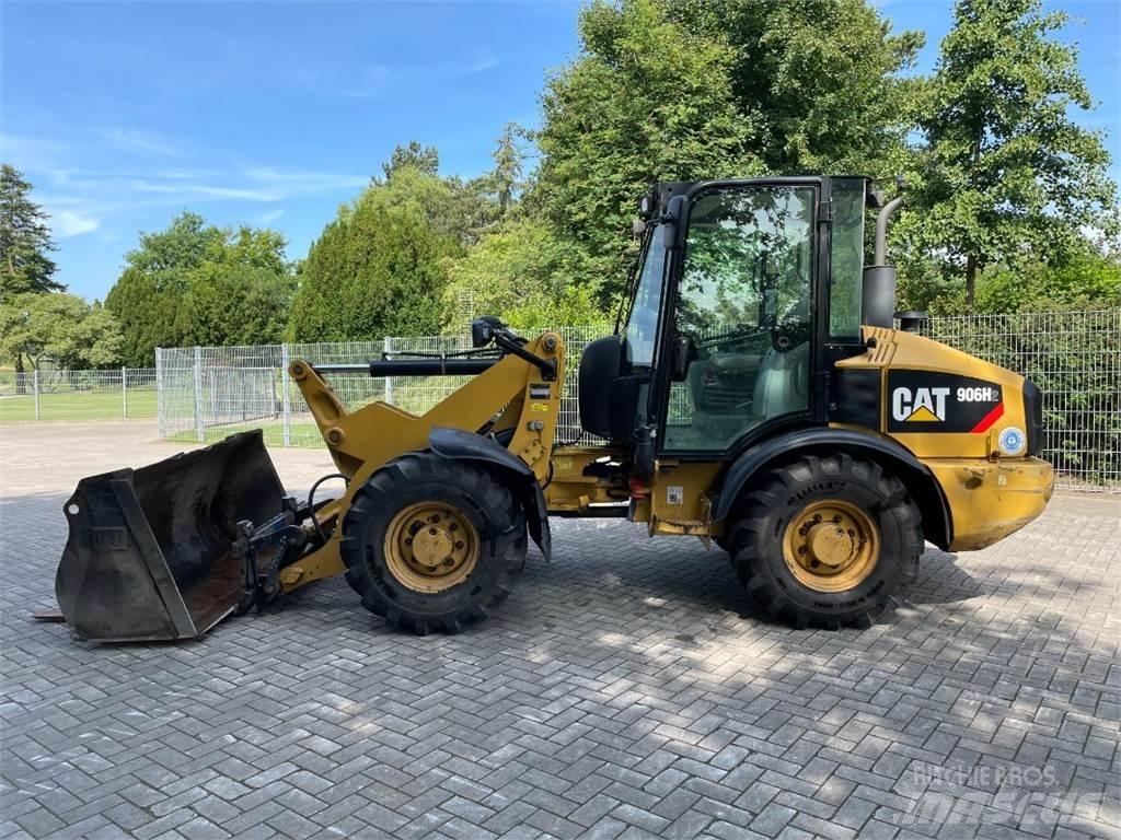 CAT 906H2 Incarcator pe pneuri